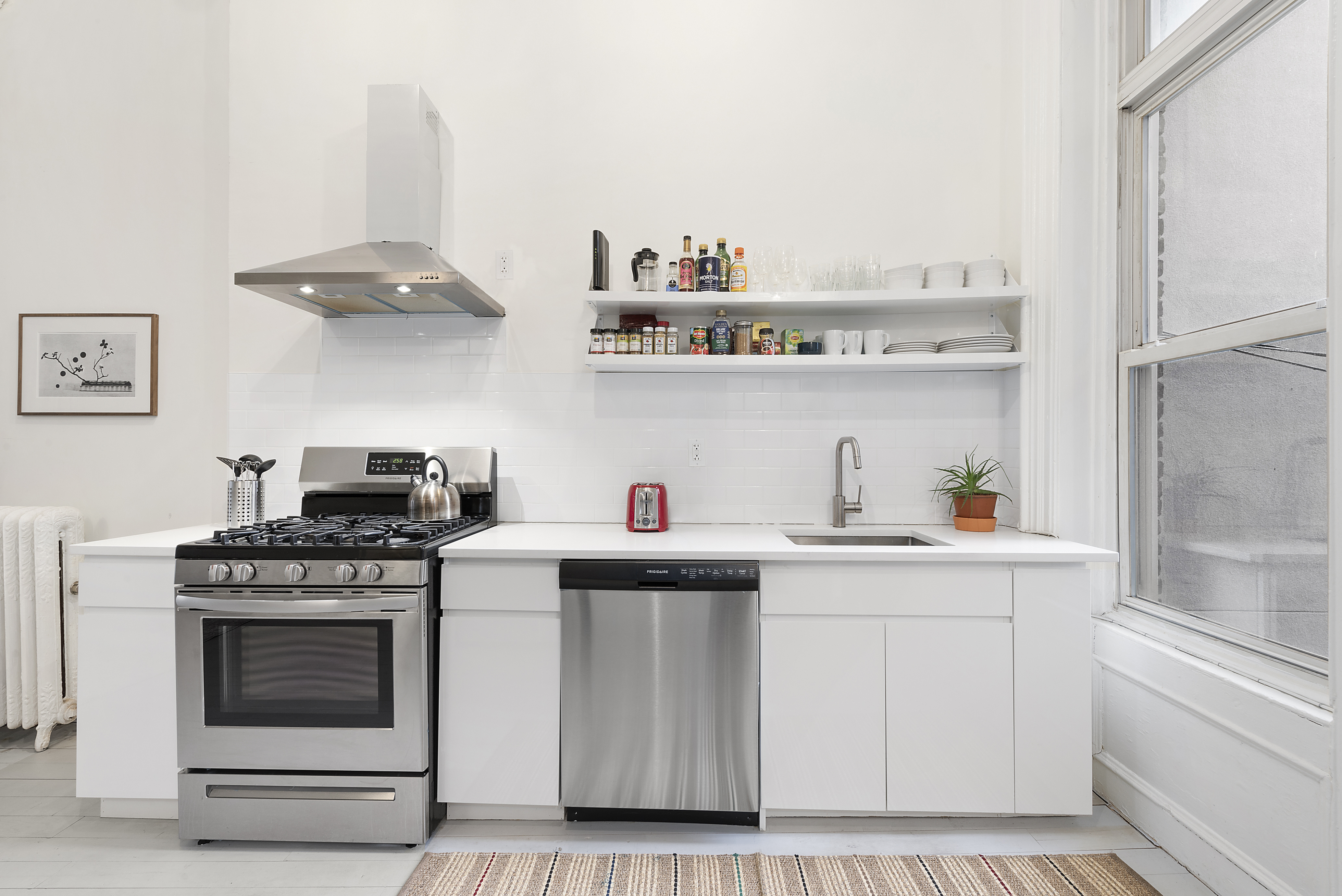 223 MacDonough Street Brooklyn, NY 11233 - Photo 4 of 16