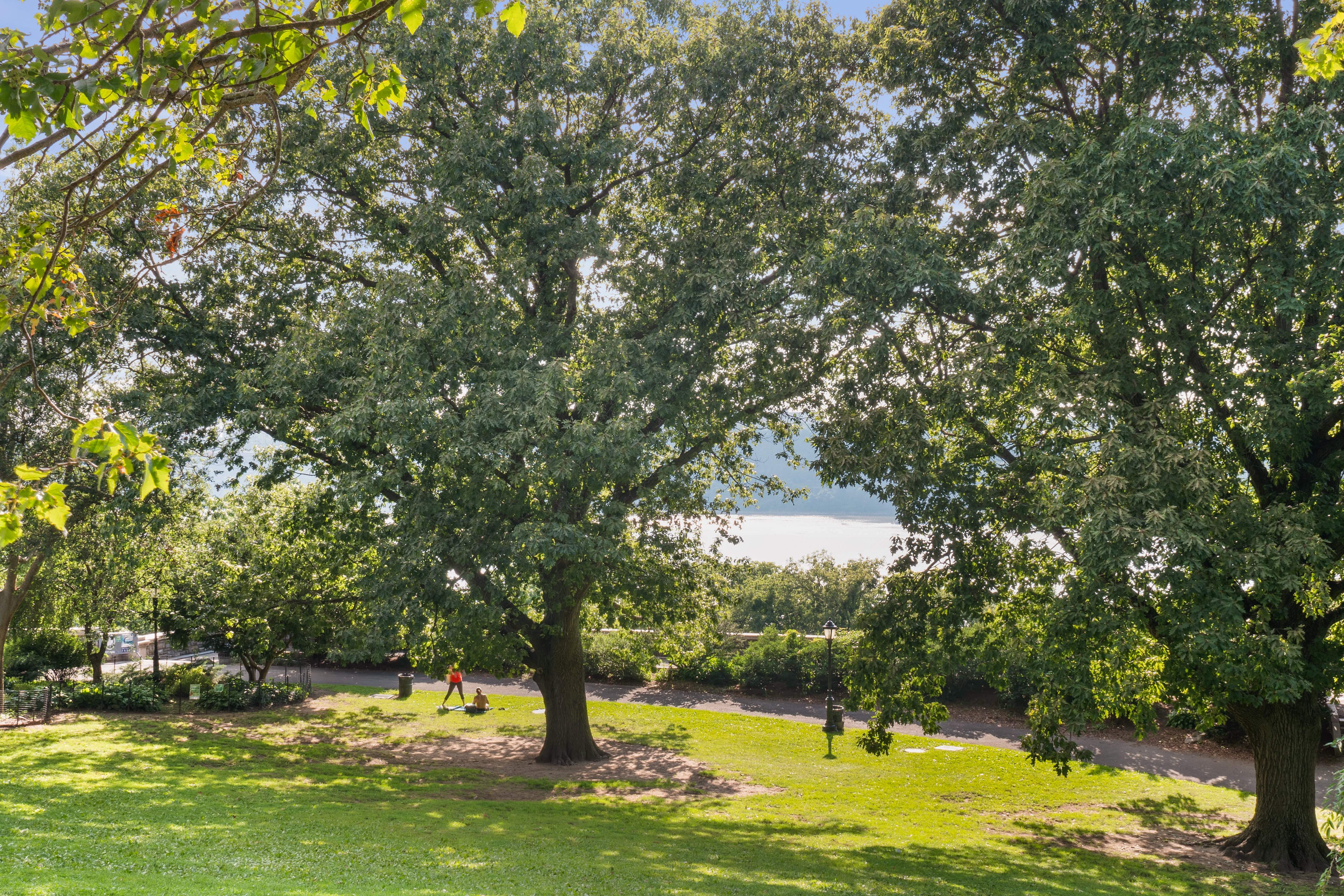 689 Fort Washington Avenue, Unit 4B Manhattan, NY 10040 - Photo 12 of 13 a view of a lake view