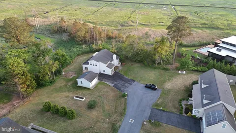 $679,000 | 34742 Frontier Road, Lewes, DE 19958