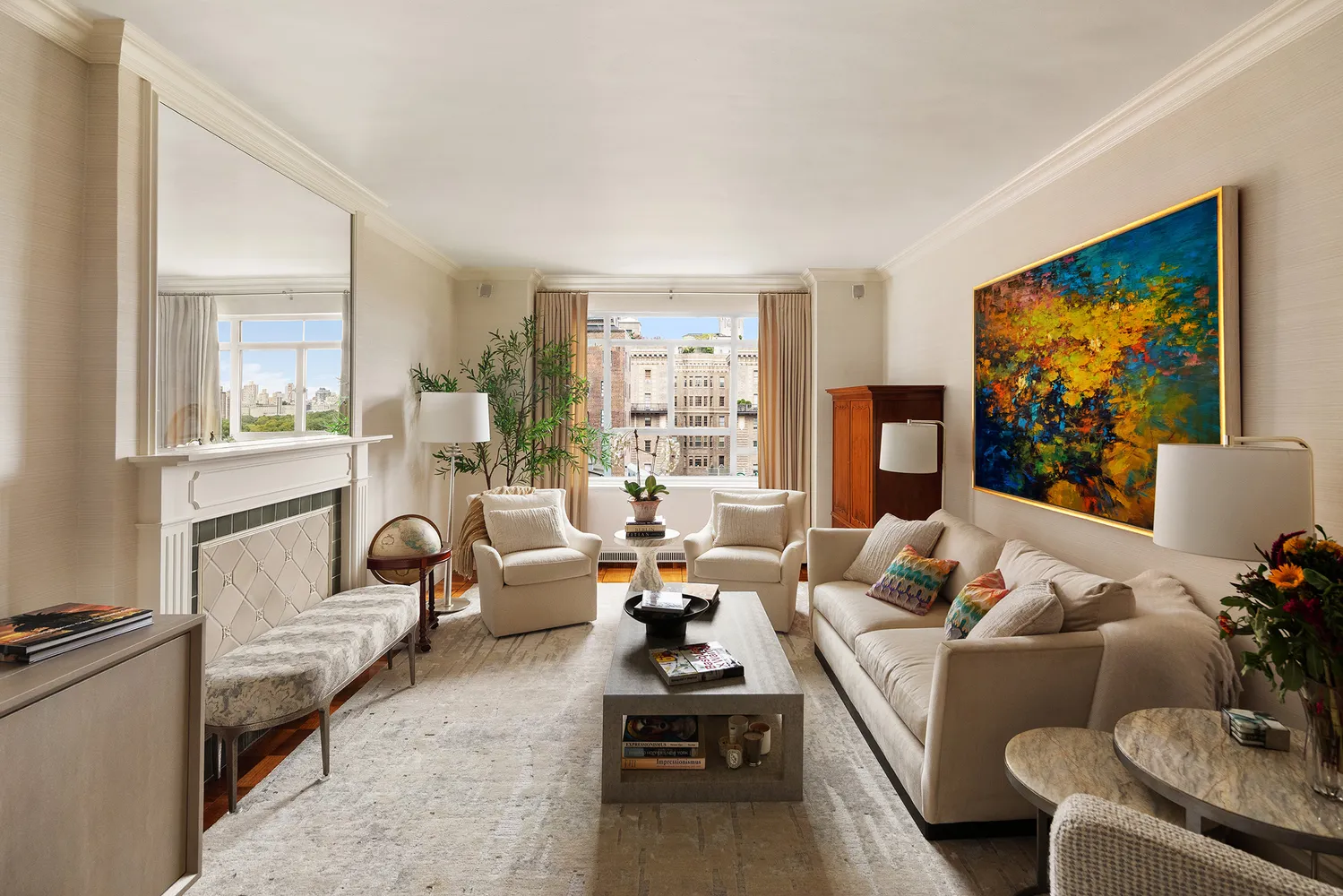 $3,475,000 | 25 Central Park West, Unit 14R | Upper West Side