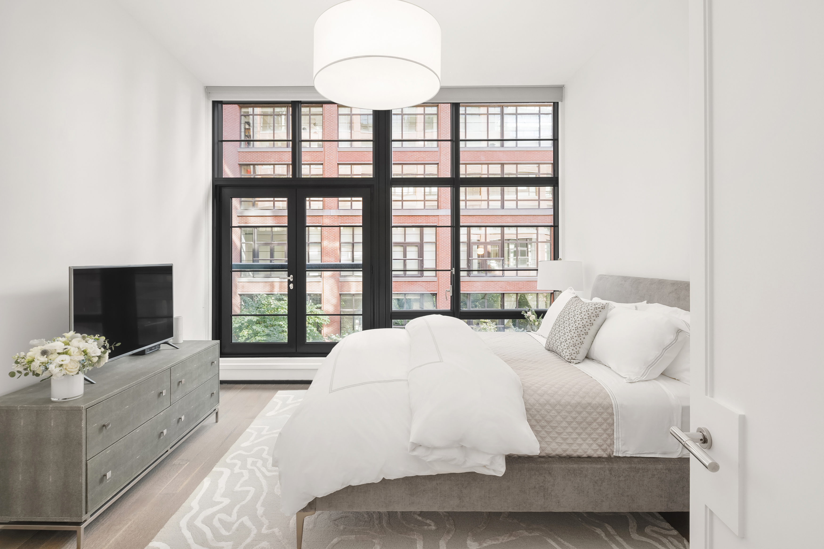 150 Charles Street, Unit 3CN Manhattan, NY 10014 - Photo 6 of 13