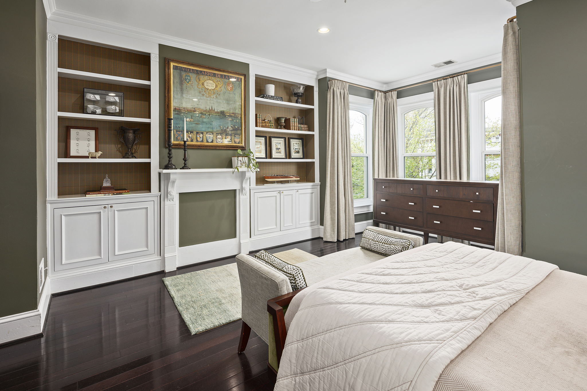 412 10th Street Southeast Washington, DC 20003 - Photo 13 of 34