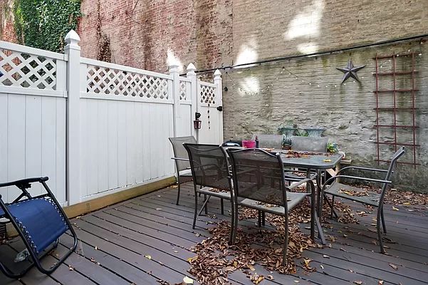 $2,600 | 208 East 84th Street, Unit 1A | Upper East Side