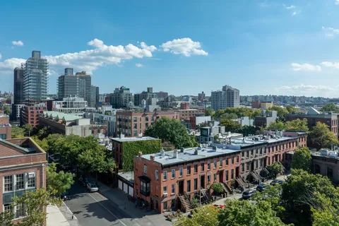 $3,300,000 | 331 Hoyt Street | Carroll Gardens