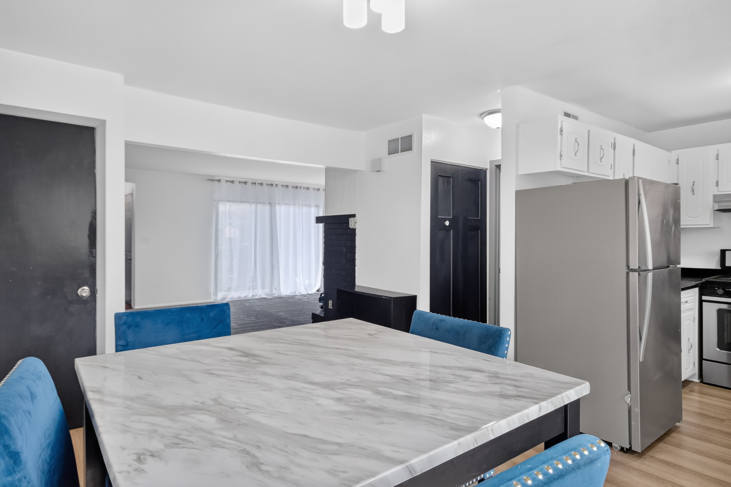 6991 West Glenbrook Road, Unit 2 Milwaukee, WI 53223 - Photo 13 of 30 Gallery Image 13