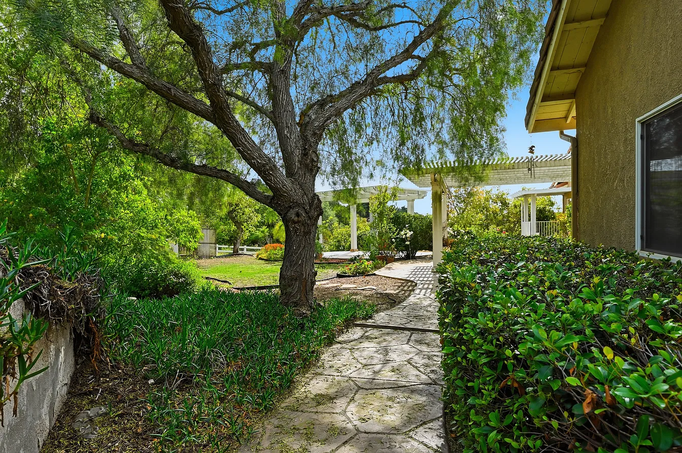 2596 Green Canyon Road Fallbrook, CA 92028 - Photo 56 of 73 Gallery Image 56