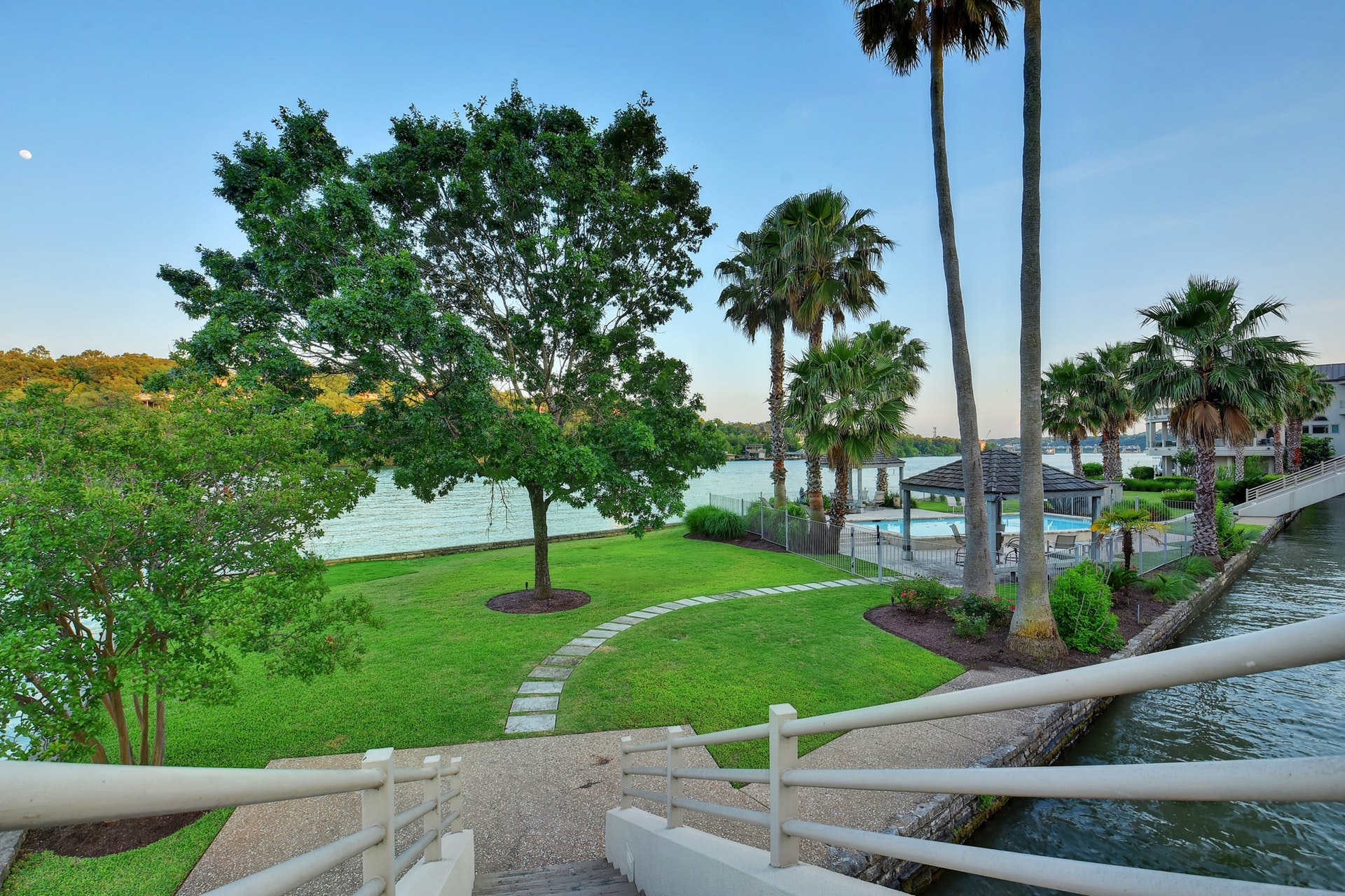 2329 Westlake Drive, Unit 2 Austin, TX 78746 - Photo 38 of 48