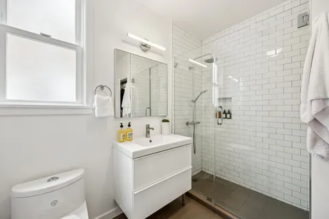 $8,000 | 238 Alma Street, San Francisco, CA 94117