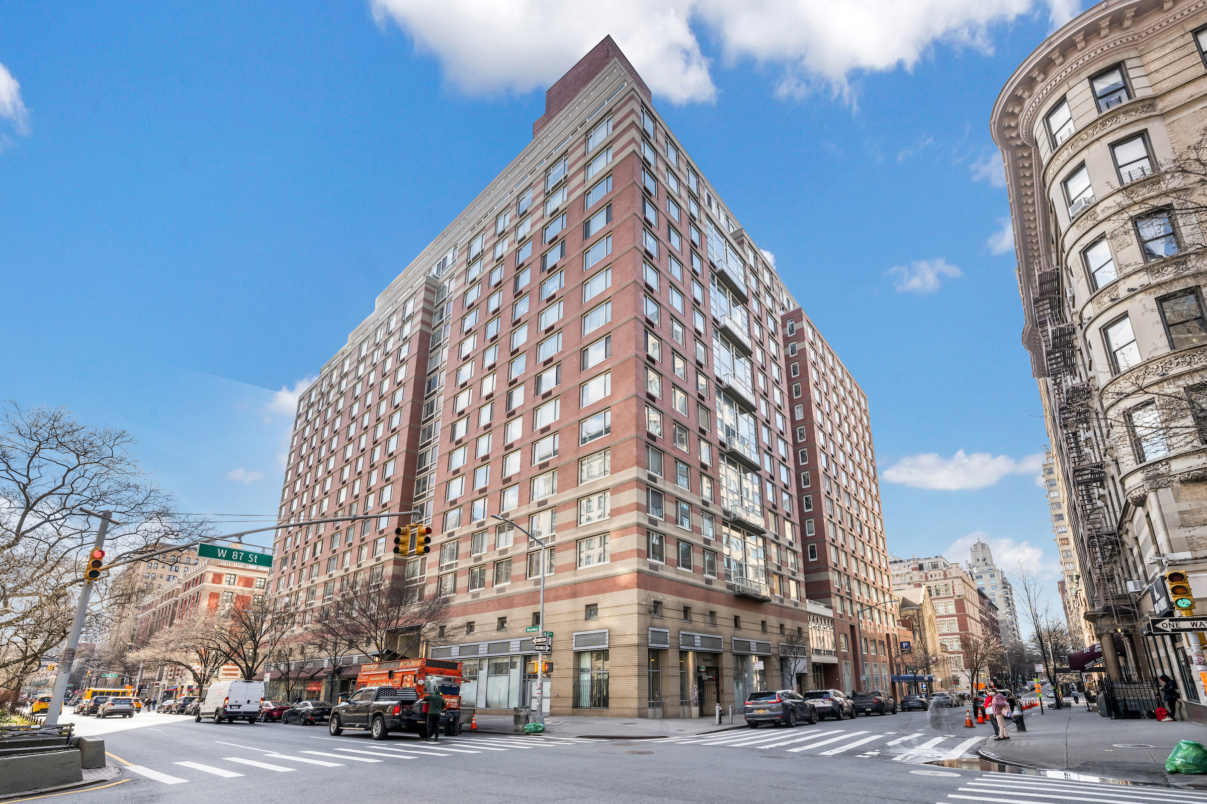 2373 Broadway, Unit 1425 Manhattan, NY 10024 - Photo 12 of 13 a view of a building and a street