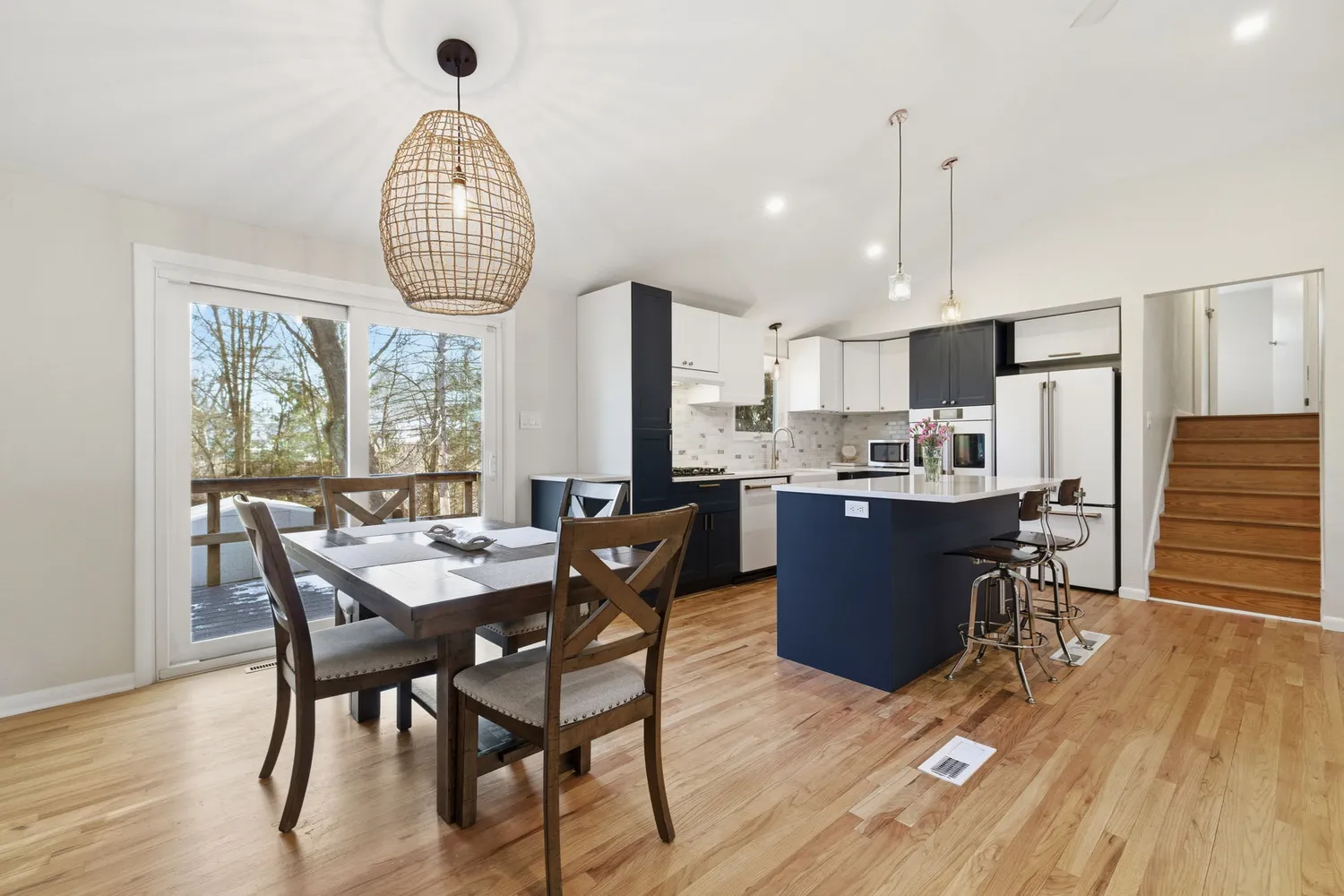 Contact Agent | 199 Avondale Street, Pittsburgh, PA 15237