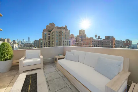$4,500,000 | 151 West 17th Street, Unit PHC | Chelsea