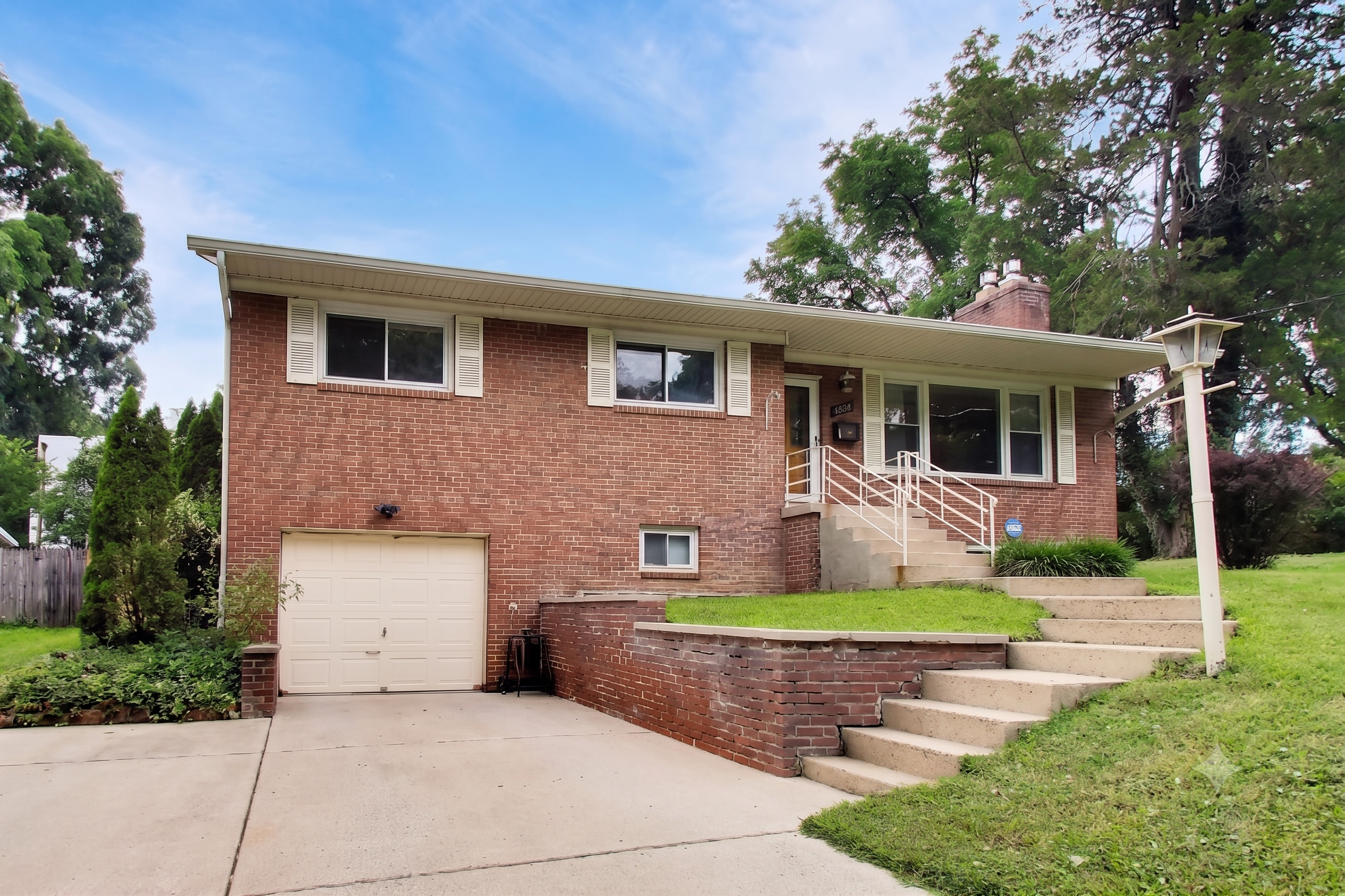 9210 Worth Avenue Silver Spring, MD 20901 - Photo 2 of 45