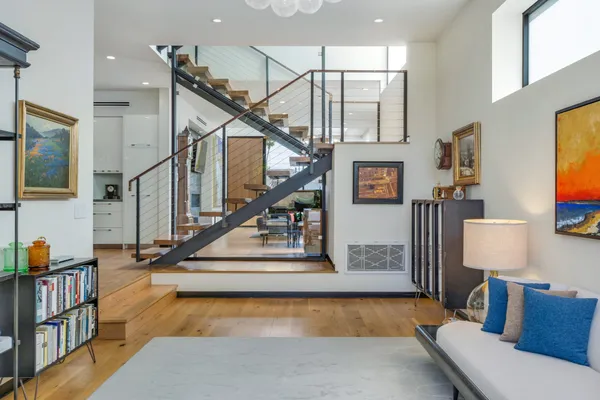 $3,825,000 | 2325 Cloy Avenue, Venice, CA 90291