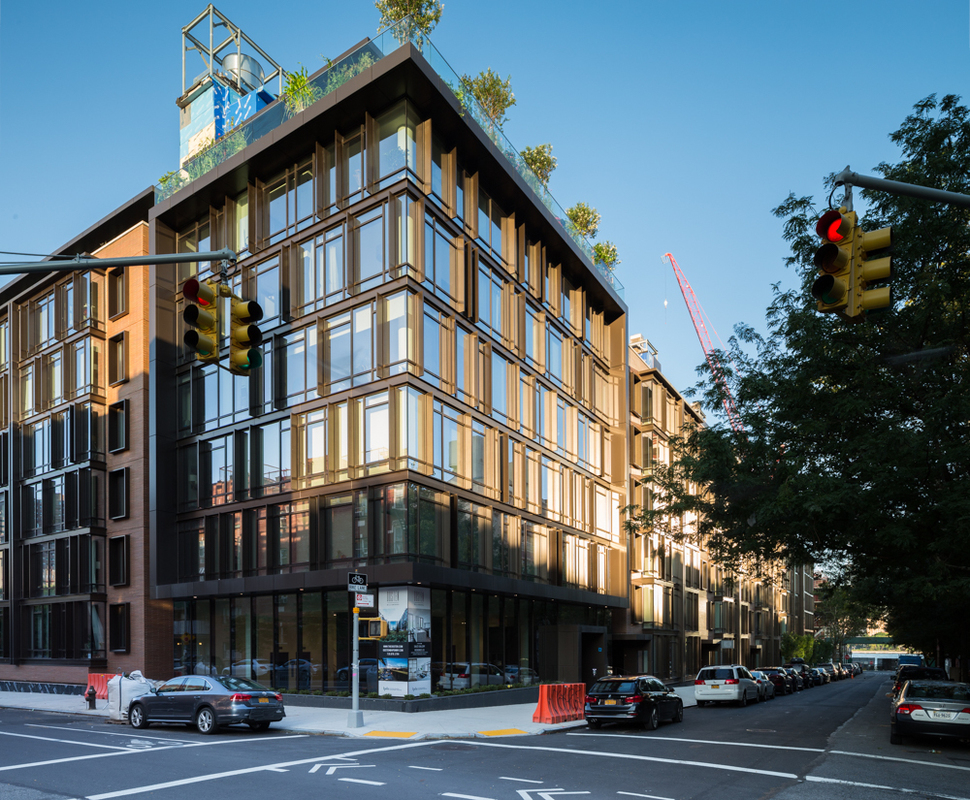 429 Kent Avenue, Unit TH5 Brooklyn, NY 11249 - Photo 16 of 18