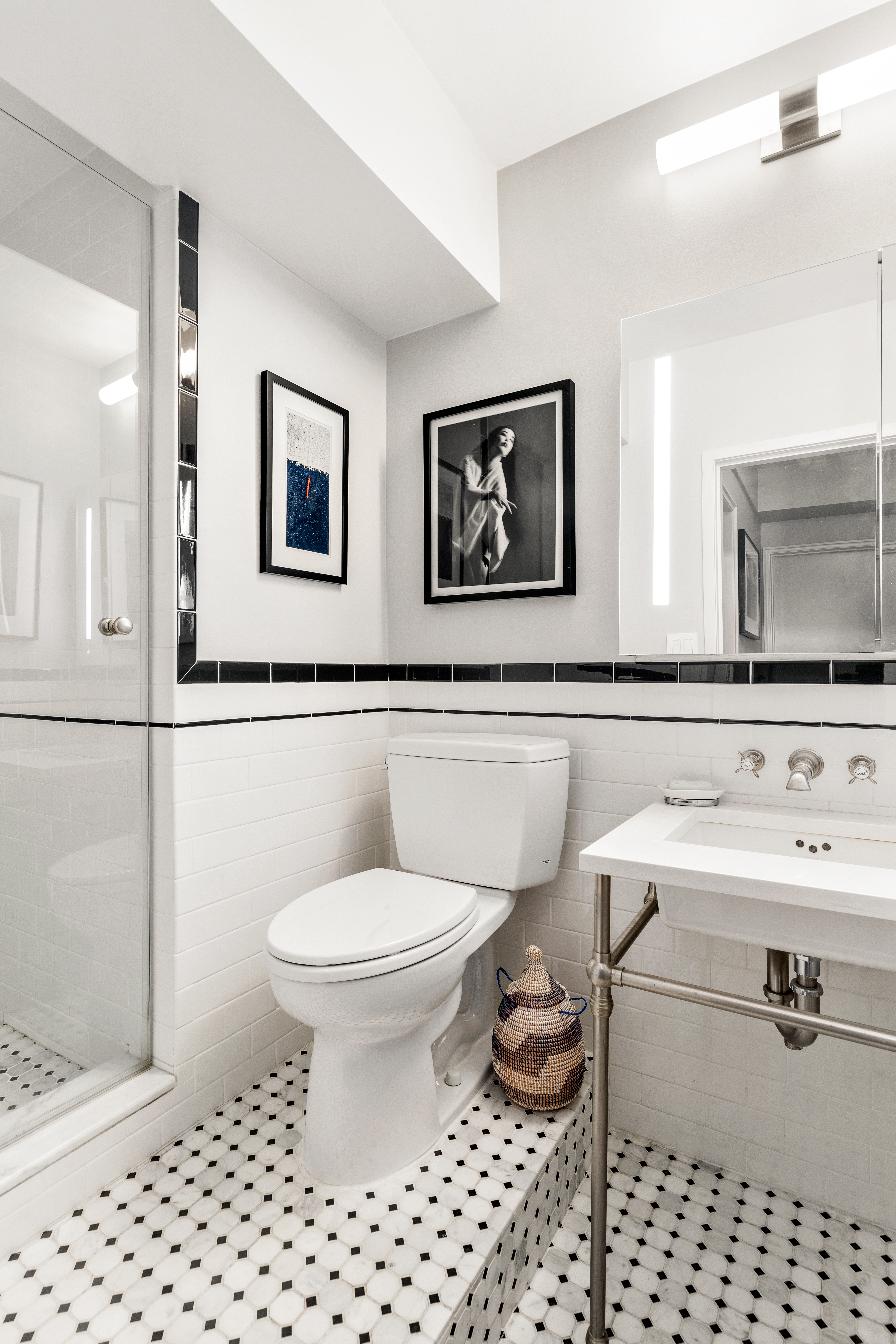 45 West 10th Street, Unit PHAB Manhattan, NY 10011 - Photo 19 of 23