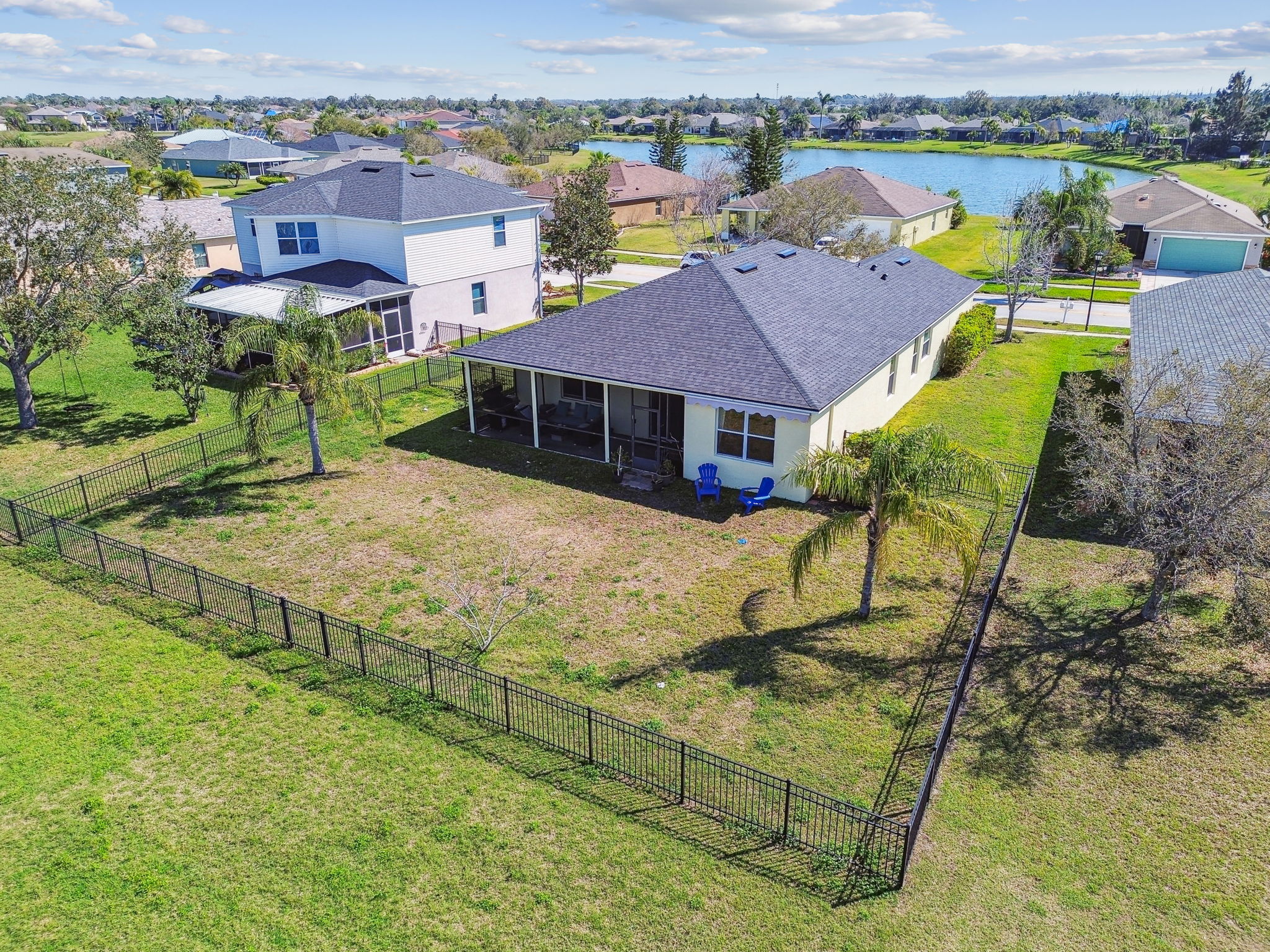 5108 Butterfly Shell Drive Apollo Beach, FL 33572 - Photo 8 of 46