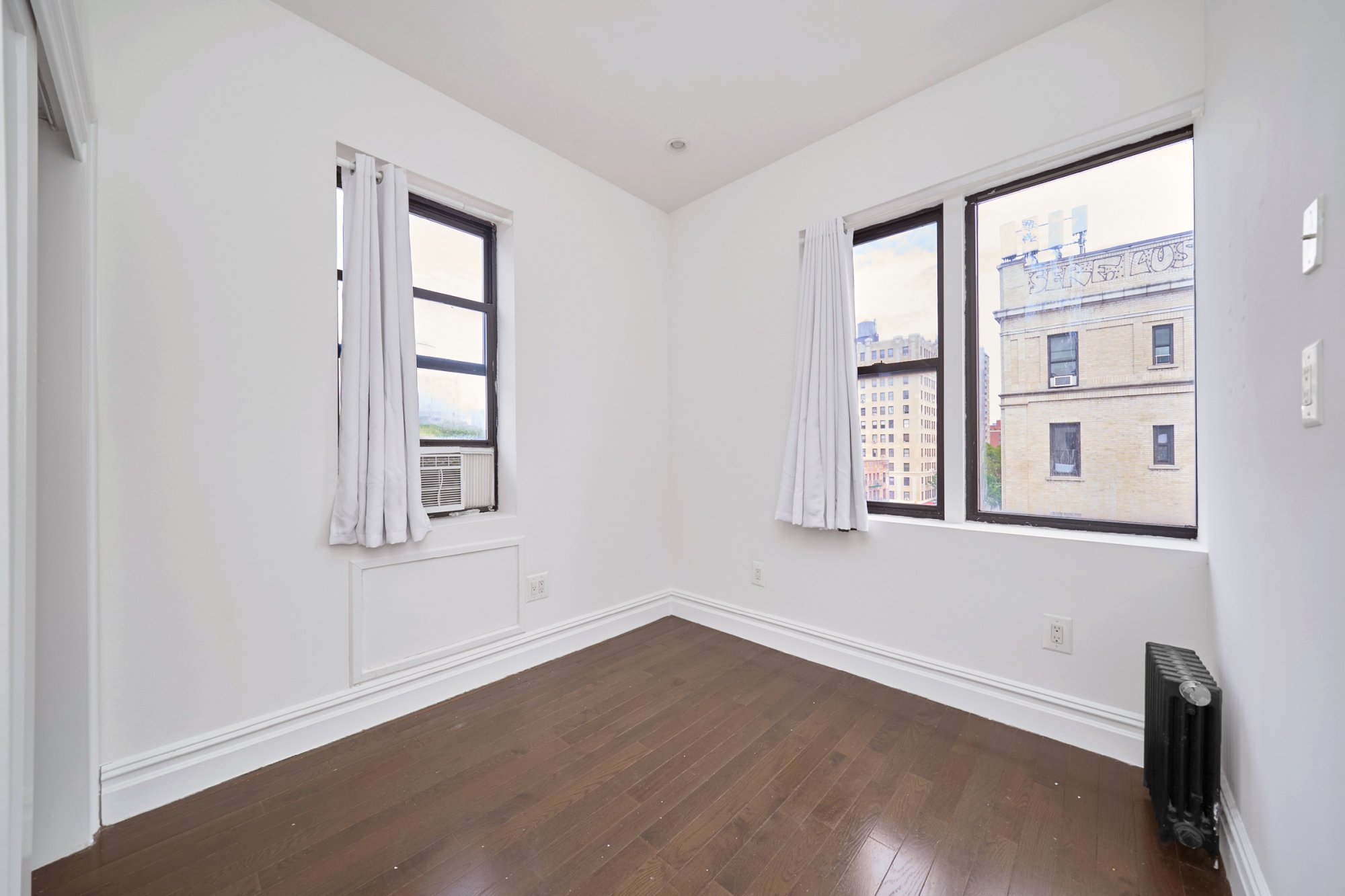 20 Avenue A, Unit 3E Manhattan, NY 10009 - Photo 4 of 13 Gallery Image 4