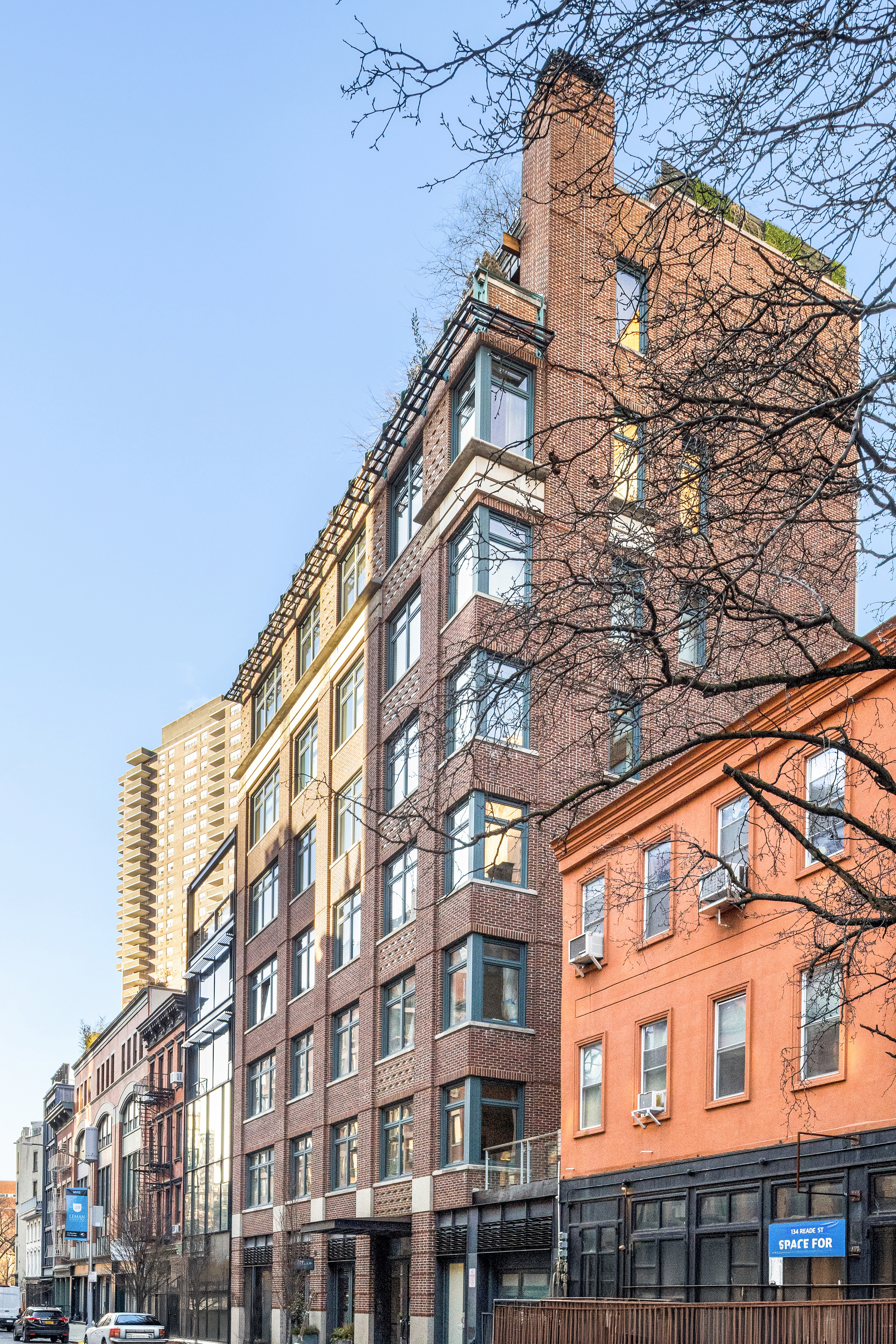 138 Reade Street, Unit 5 Manhattan, NY 10013 - Photo 20 of 23 a front view of a building