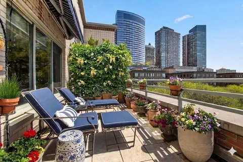 $2,230,000 | 21 South End Avenue, Unit PH1A | Battery Park City
