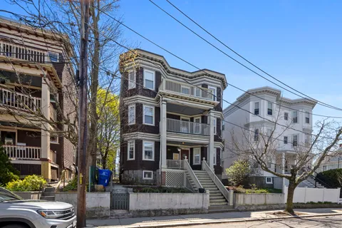 $599,000 | 33 Rosemont Street, Unit 1, Boston, MA 02122