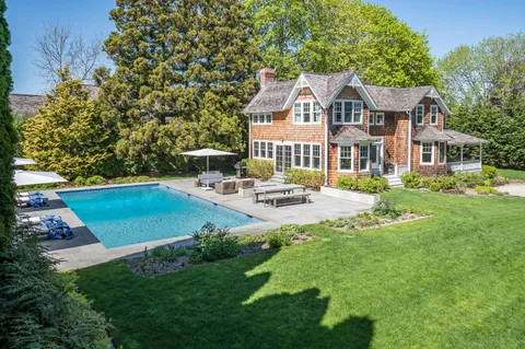 $5,950,000 | 89 Cobb Road, Water Mill, NY 11976