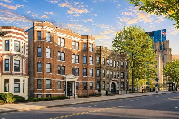 $799,000 | 451 Park Drive, Unit 3, Boston, MA 02215