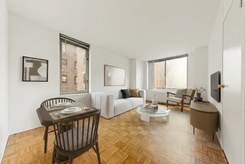 $599,000 | 145 East 48th Street, Unit 14B | Midtown East