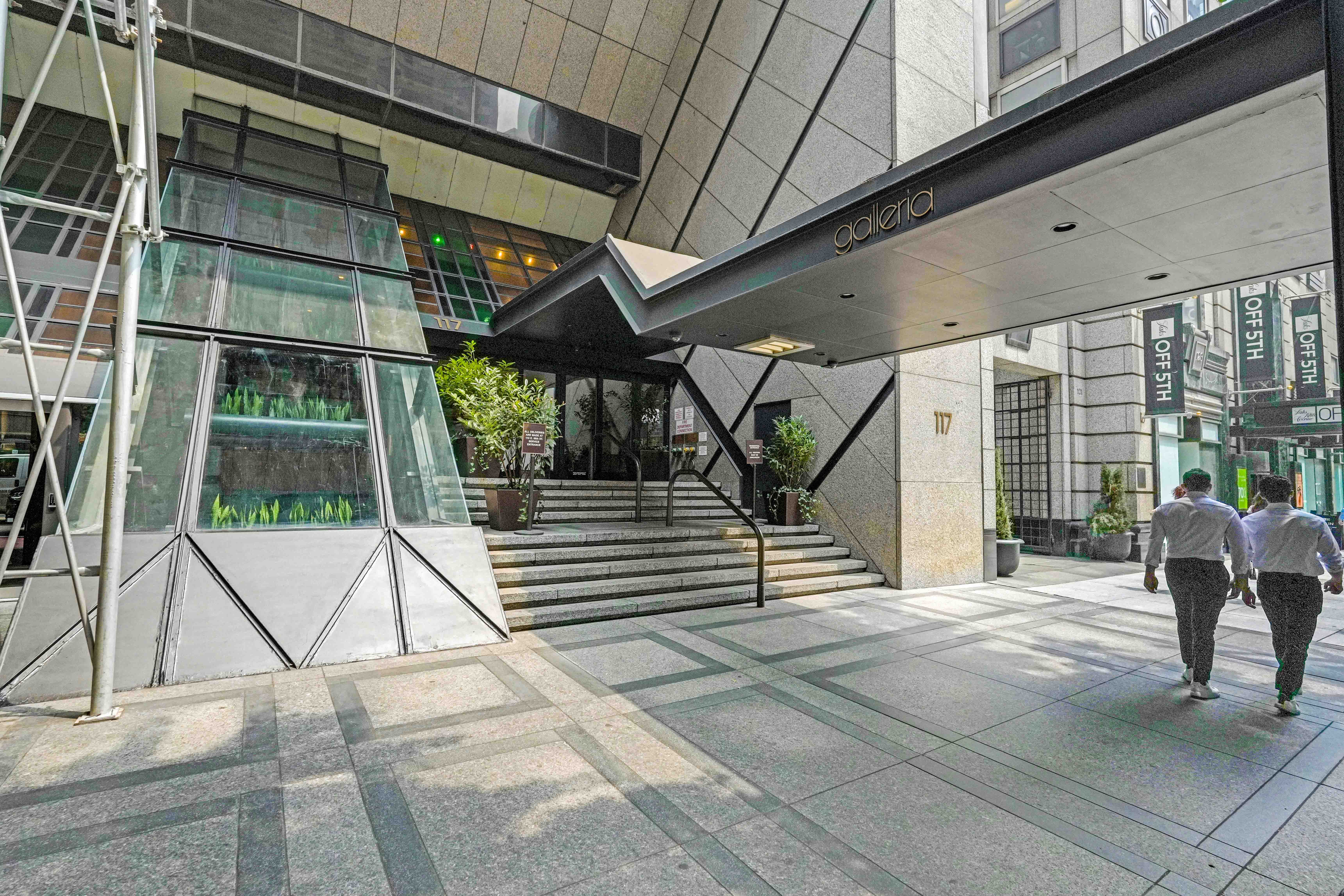 117 East 57th Street, Unit 20F Manhattan, NY 10022 - Photo 16 of 18 a view of porch with seating space