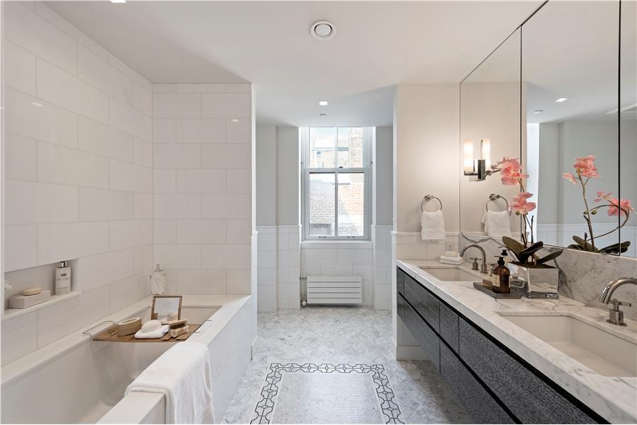 215 Sullivan Street, Unit PHA Manhattan, NY 10012 - Photo 18 of 22
