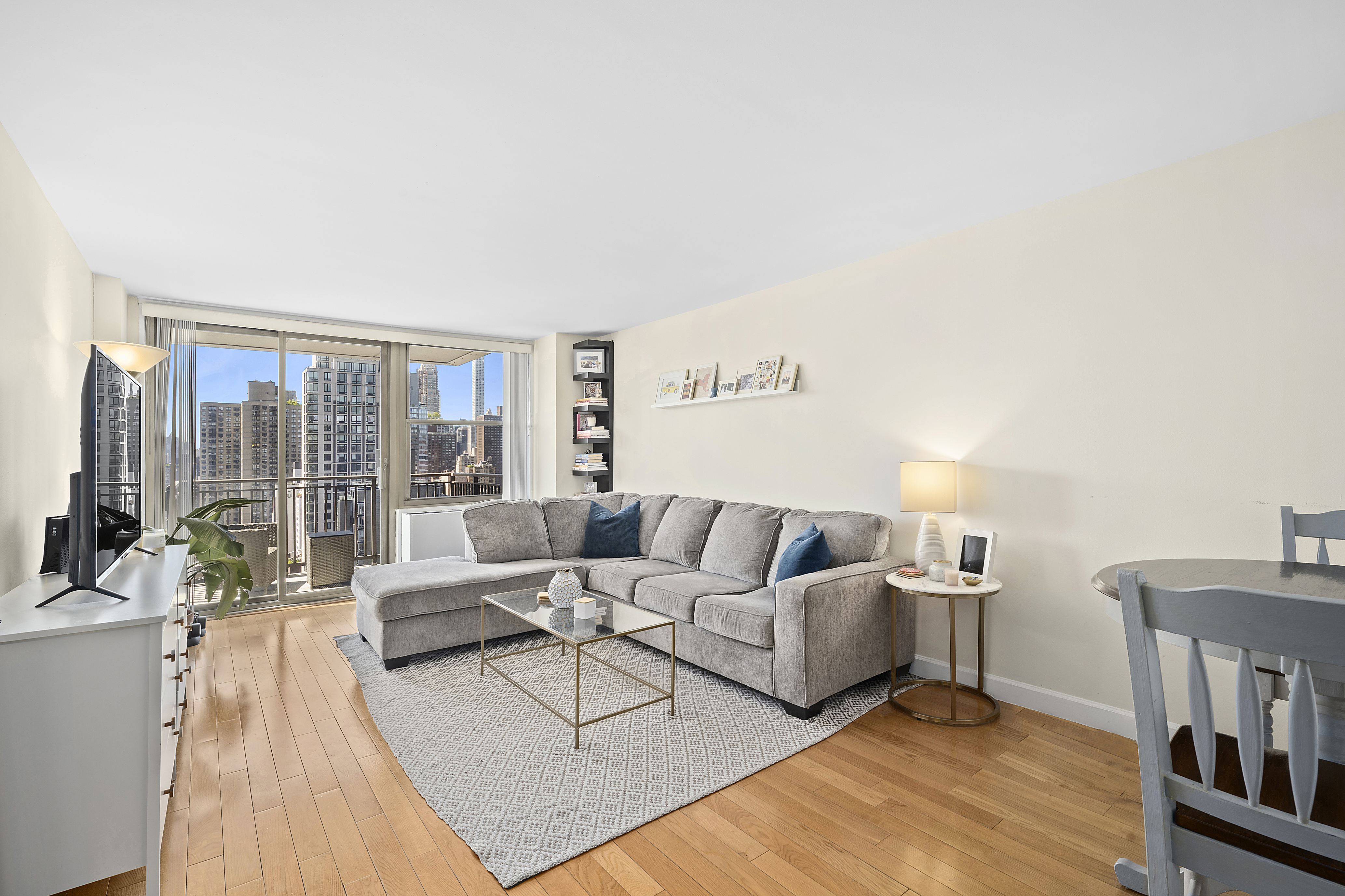301 East 79th Street, Unit 24L Manhattan, NY 10075 - Photo 2 of 14