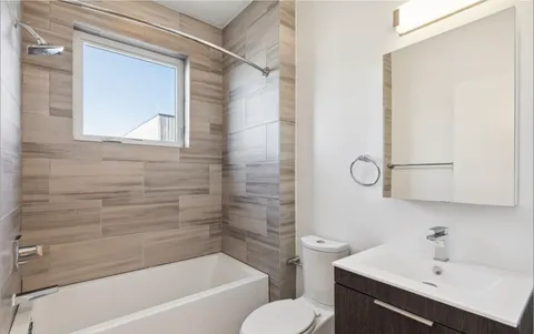 $810,000 | South Howard Street, Philadelphia, PA 19147