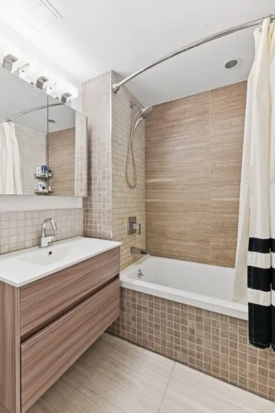 $3,500 | 954 Bergen Street, Unit 4F | Crown Heights