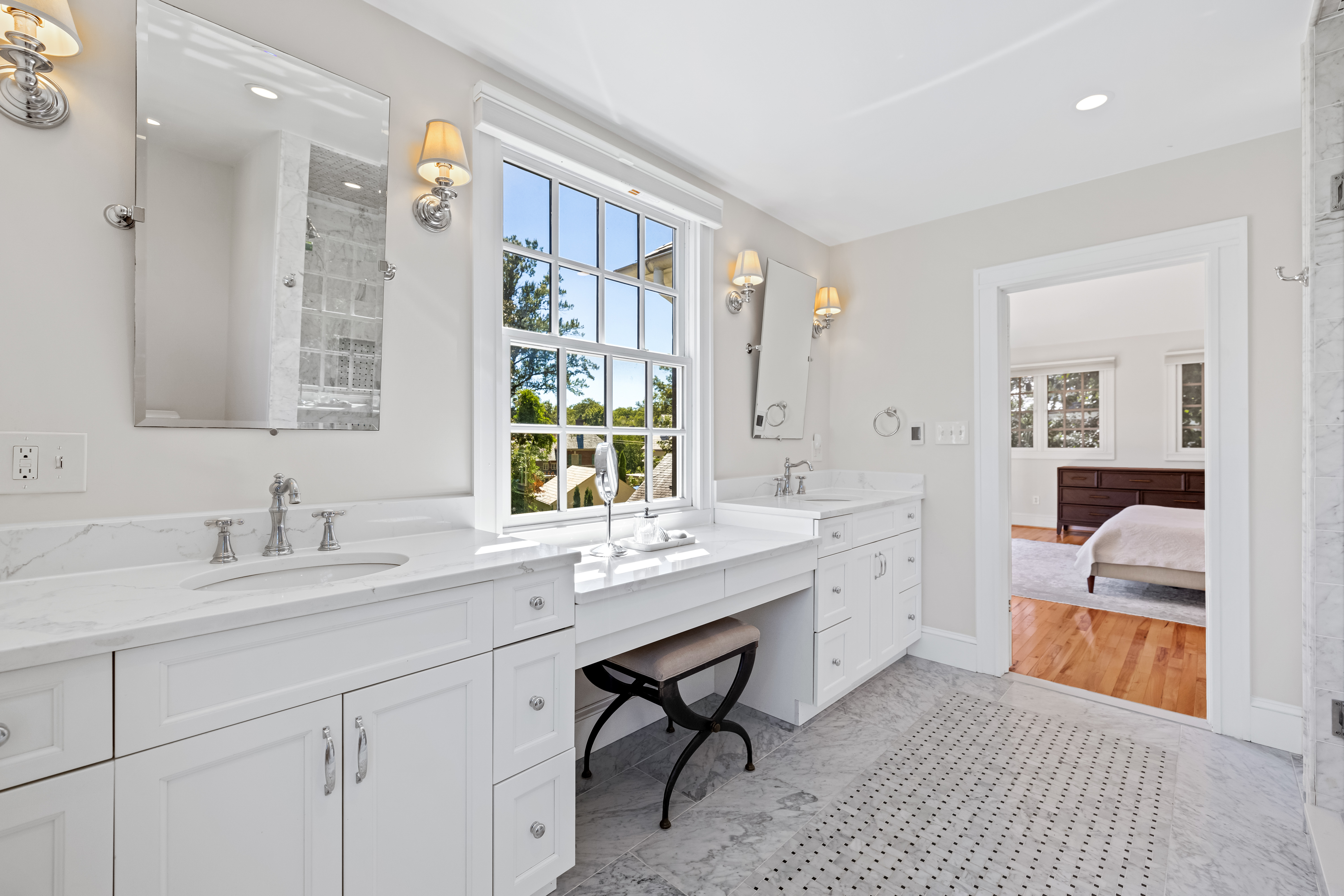 265 Stratford Road Baltimore, MD 21218 - Photo 43 of 71