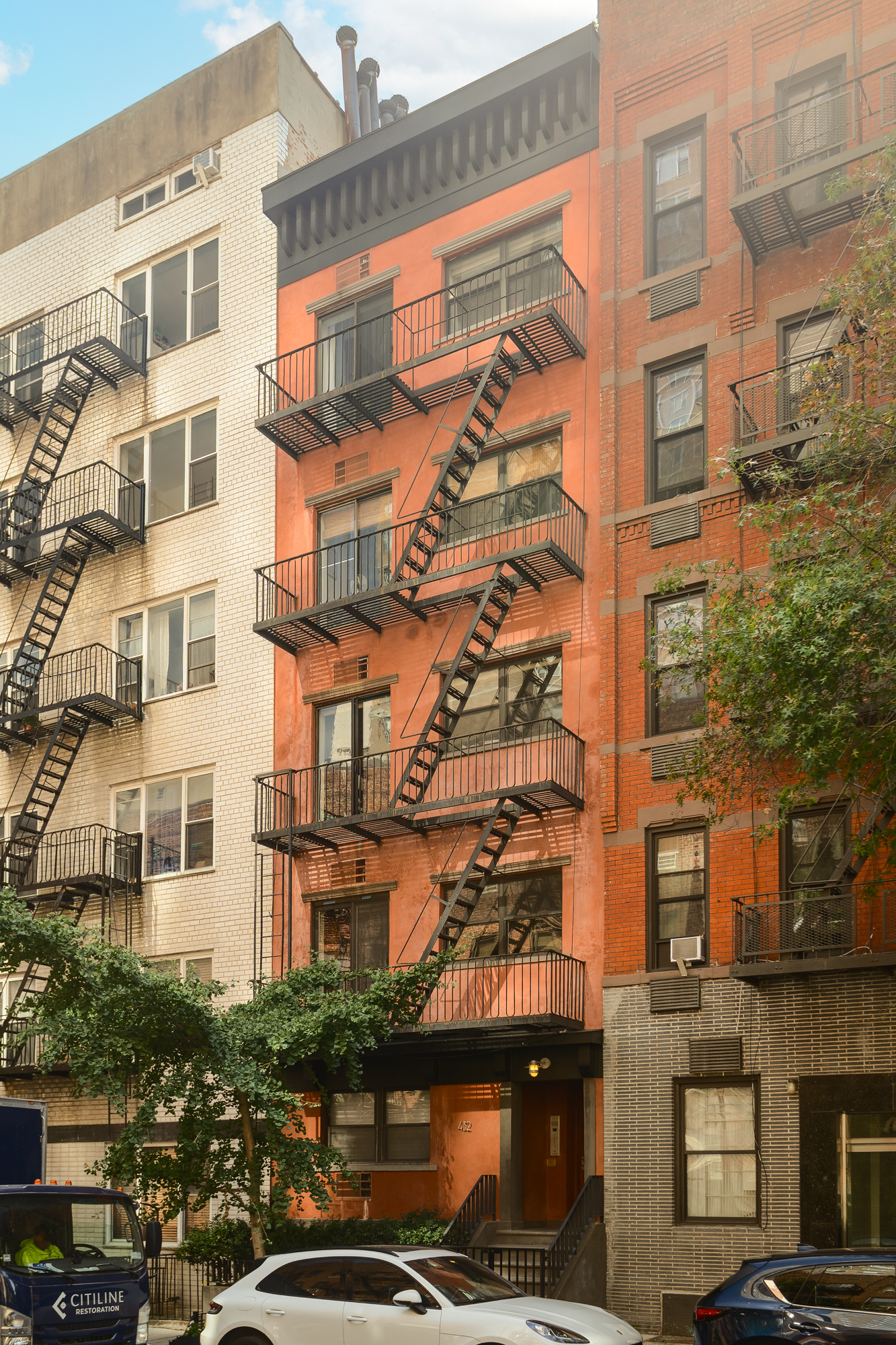 432 East 85th Street, Unit 1R Manhattan, NY 10028 - Photo 13 of 14 a front view of a building