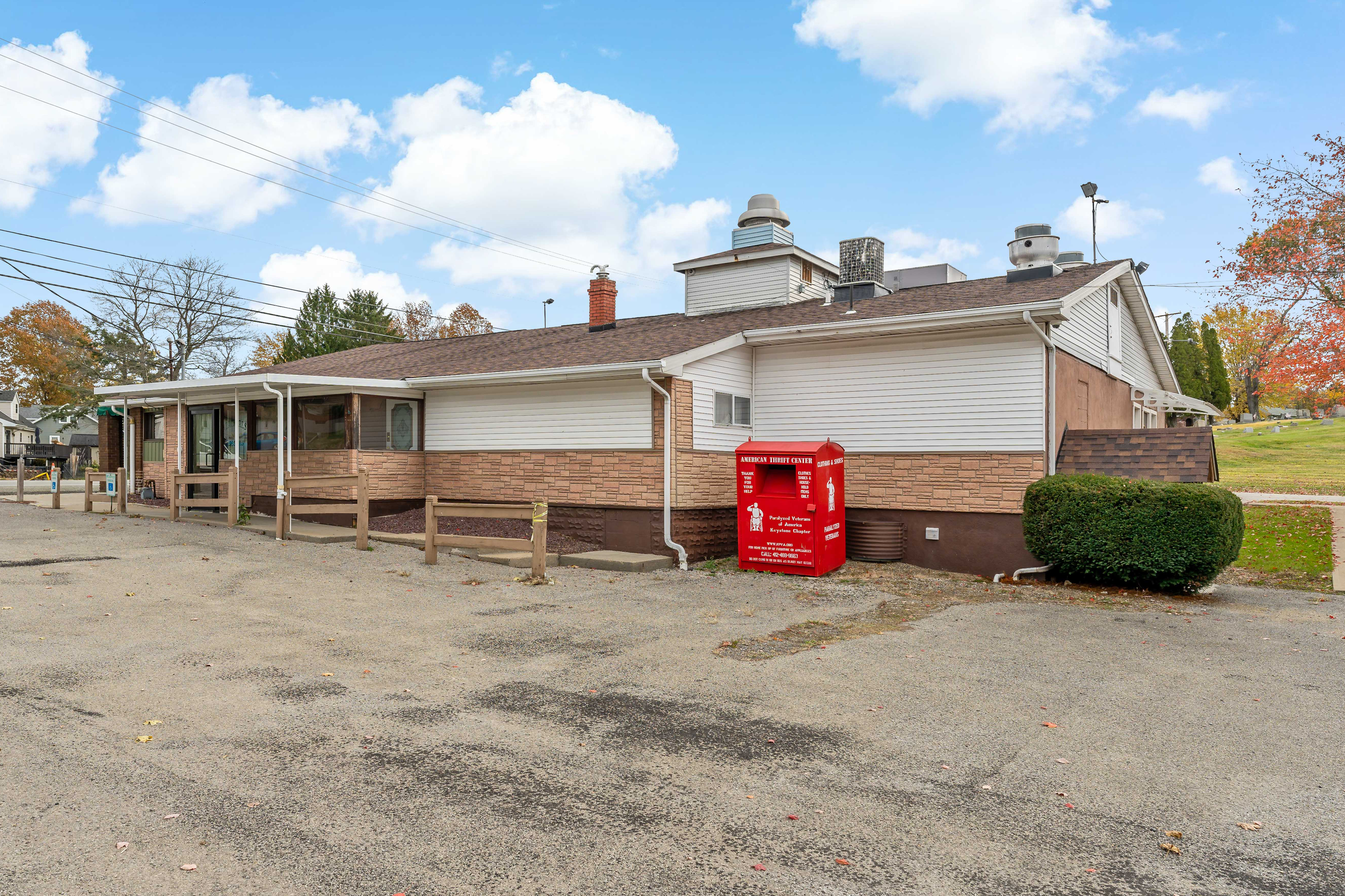 180 Butler Road Saxonburg, PA 16056 - Photo 5 of 52 a view of a house with a patio and a yard