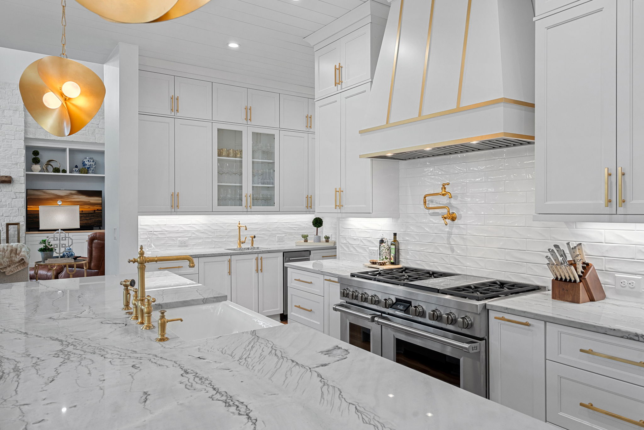 5907 Kiowa Road Clover, SC 29710 - Photo 3 of 75