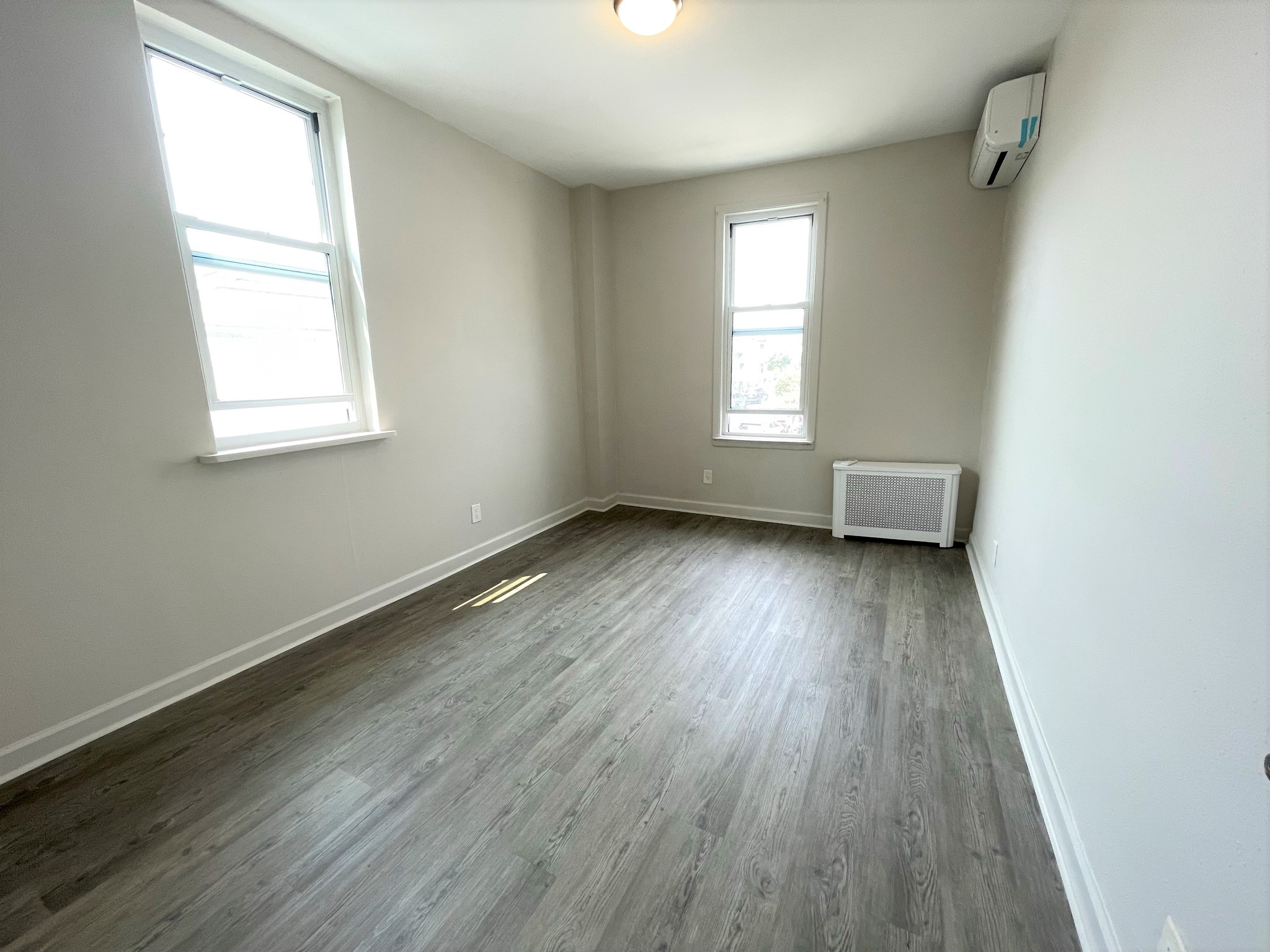 60-20 Fresh Pond Road, Unit 2 Queens, NY 11378 - Photo 4 of 6