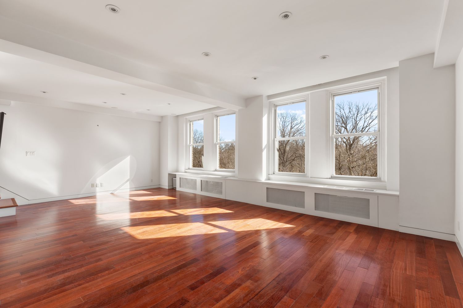 $2,995,000 | 225 Central Park West, Unit 702 | Upper West Side