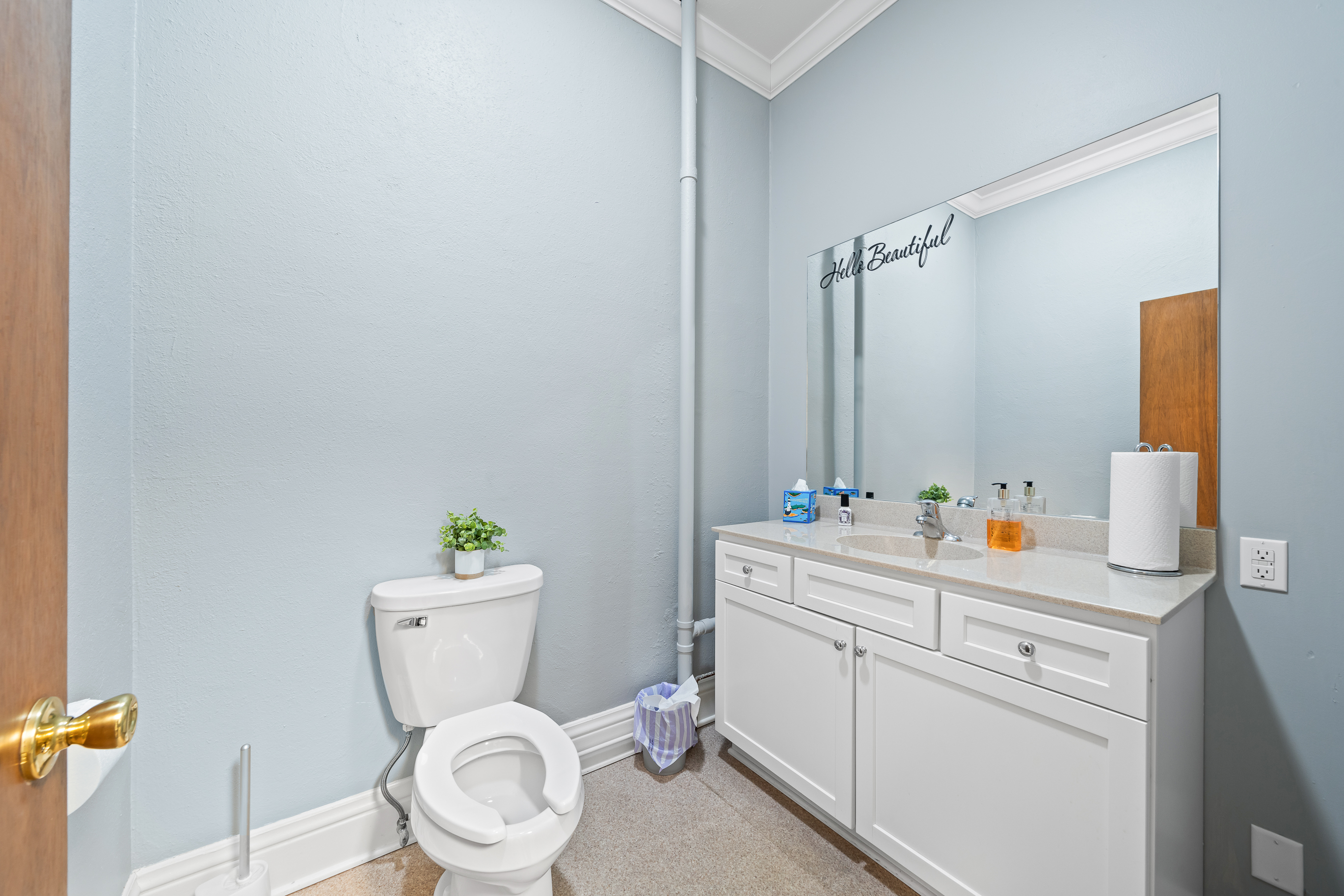 226 Broad Street, Unit 2 Lake Geneva, WI 53147 - Photo 9 of 24