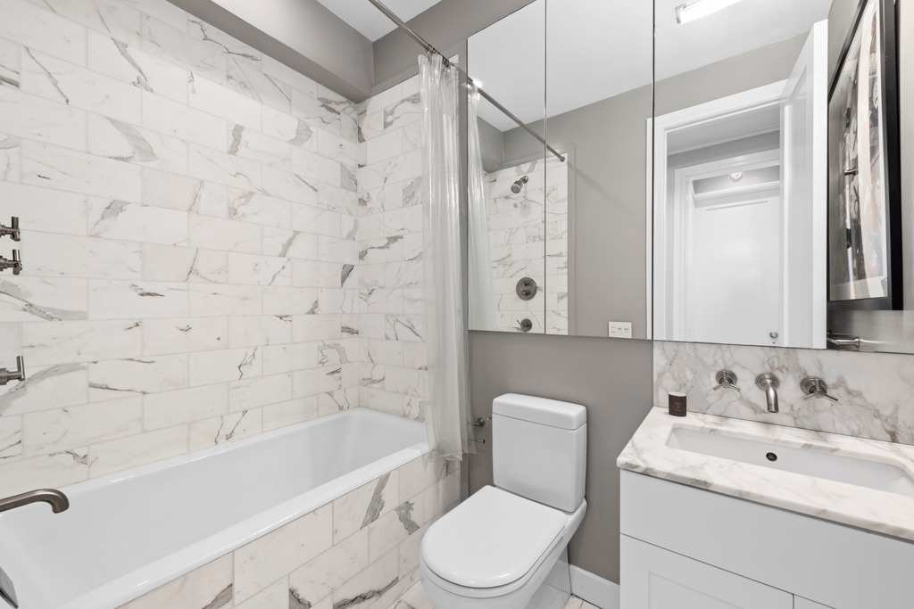 132 East 19th Street, Unit 4EW Manhattan, NY 10003 - Photo 10 of 11