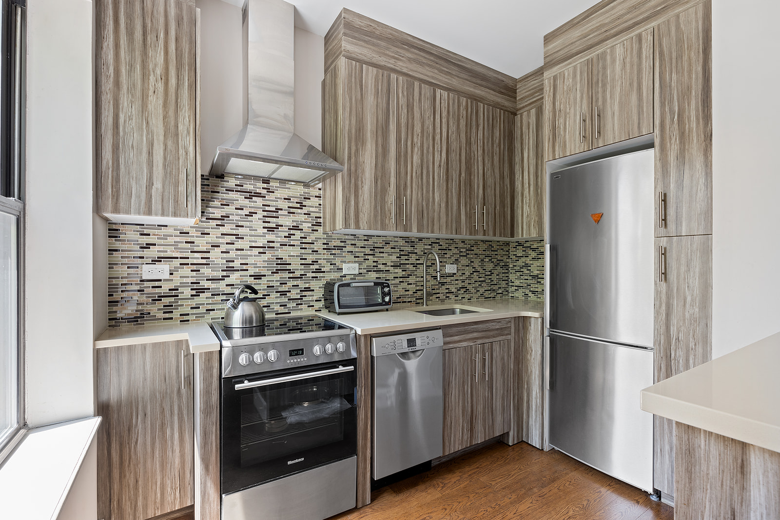 458 West 51st Street, Unit 4 Manhattan, NY 10019 - Photo 3 of 9