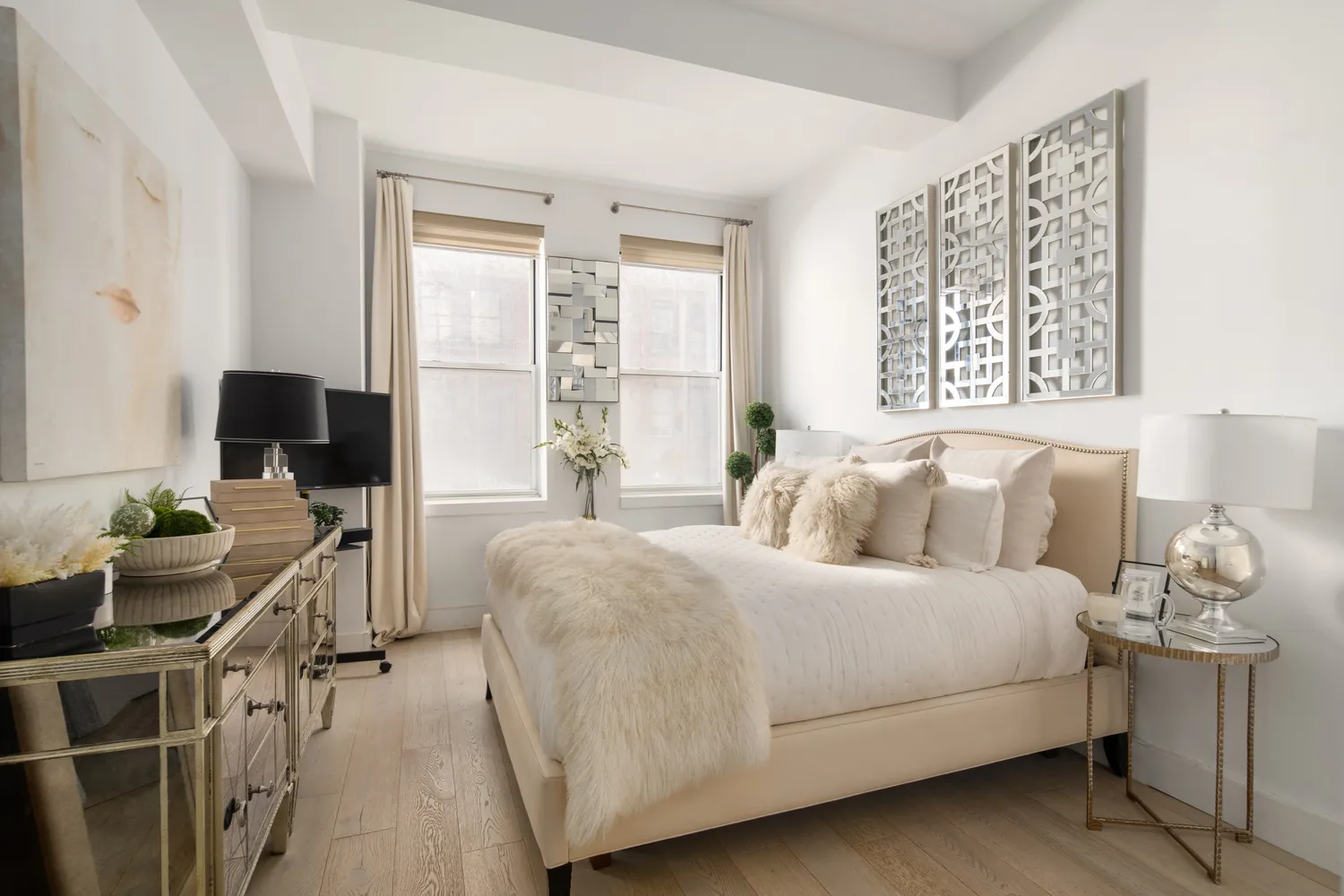 $1,275,000 | 80 Chambers Street, Unit 12C | TriBeCa