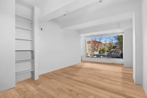 $2,499,000 | 142 North 1st Street, Unit PH | Williamsburg