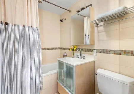 $1,295,000 | 444-446 17th Street, Unit 3C | Park Slope