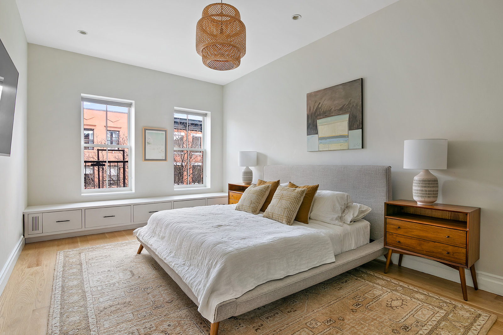 110 President Street, Unit 2 Brooklyn, NY 11231 - Photo 9 of 15 a bedroom with a bed and a window