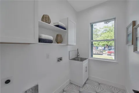 $975,000 | 4307 South Clark Avenue, Tampa, FL 33611