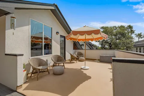 $549,000 | 2812 Oak Springs Drive, Unit 2, Austin, TX 78702