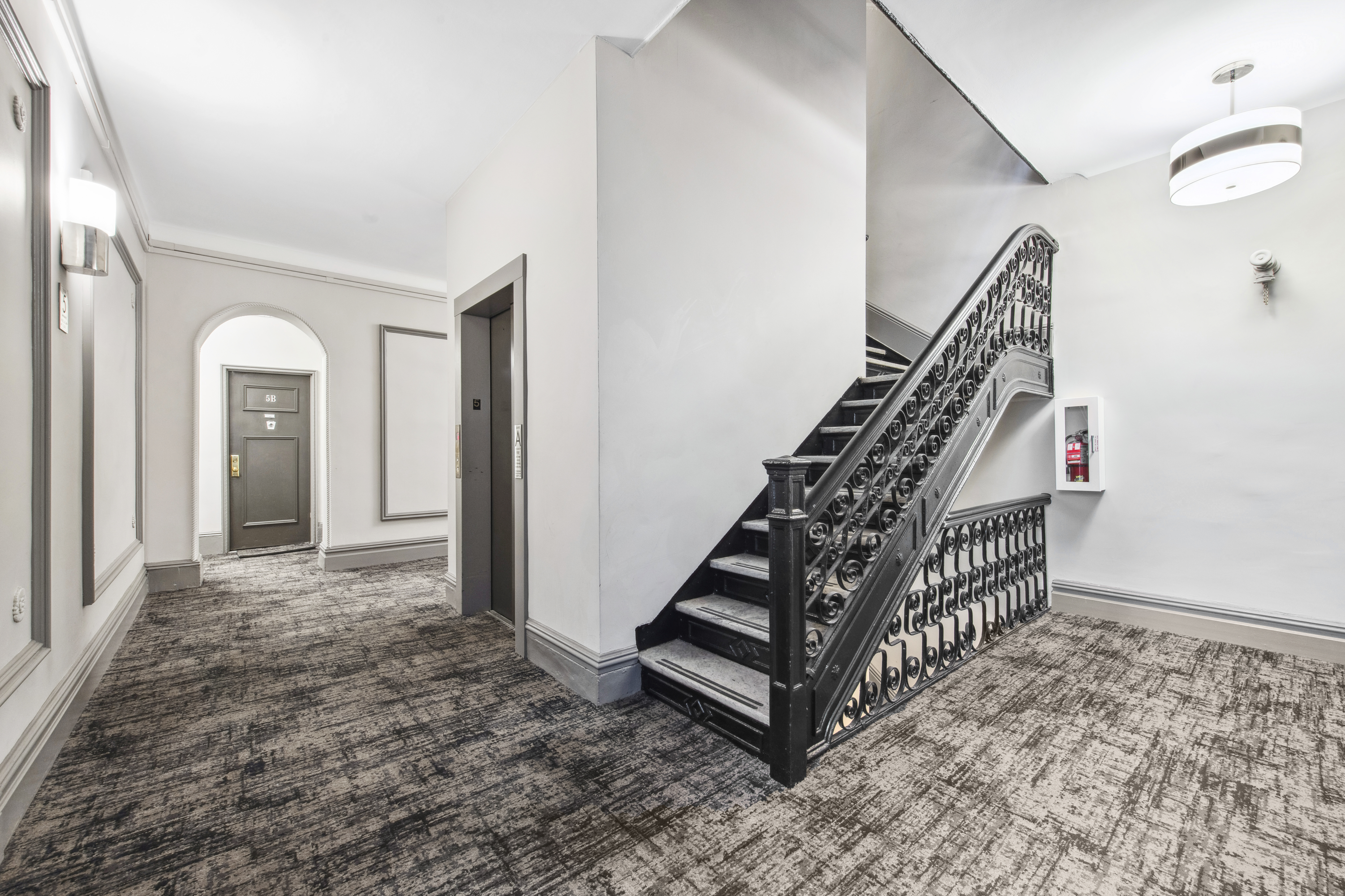 229 West 97th Street, Unit 5E Manhattan, NY 10025 - Photo 15 of 19