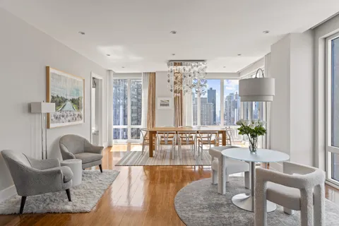 $6,895,000 | 255 East 74th Street, Unit 25A | Lenox Hill