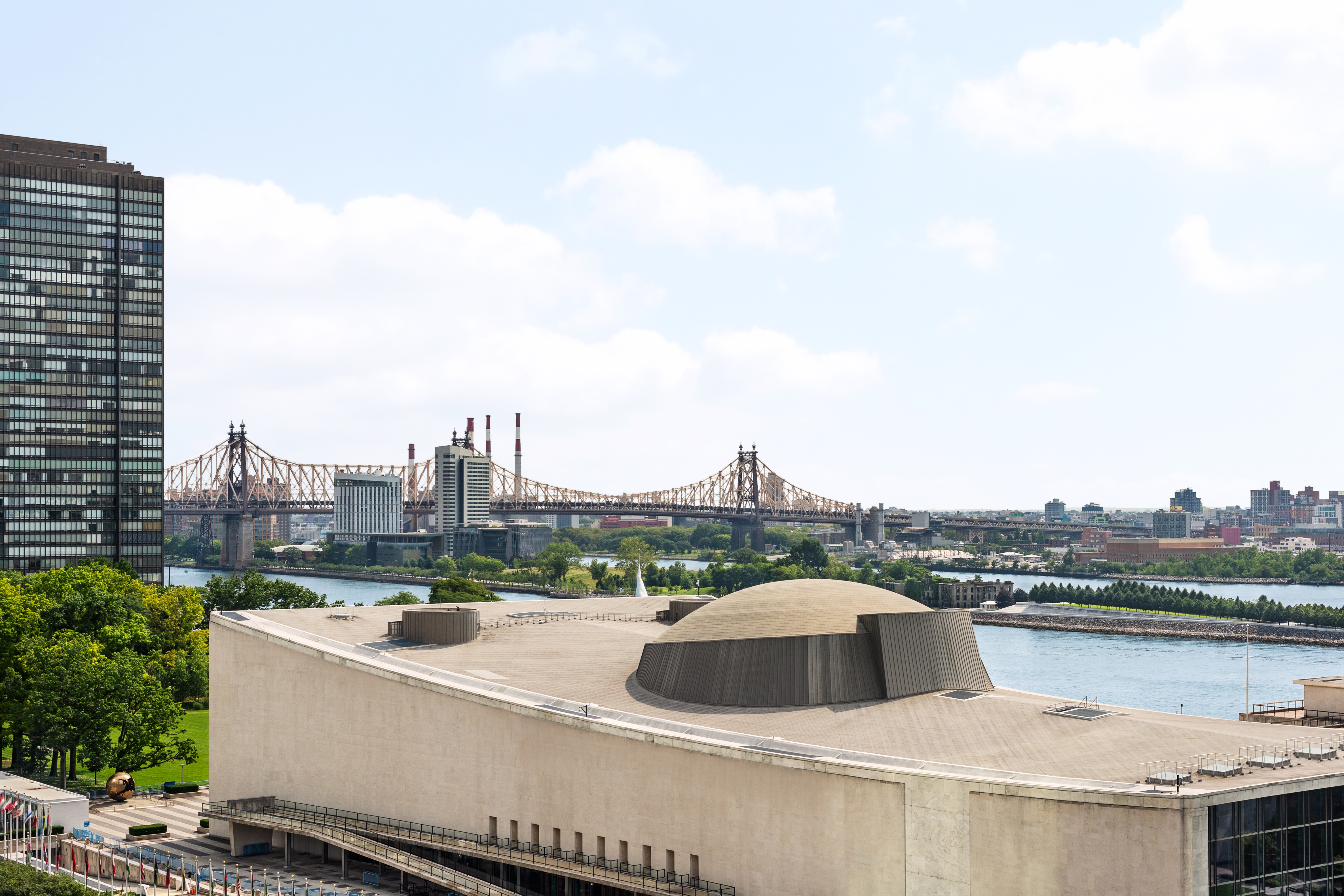 45 Tudor City Place, Unit 901 Manhattan, NY 10017 - Photo 11 of 16